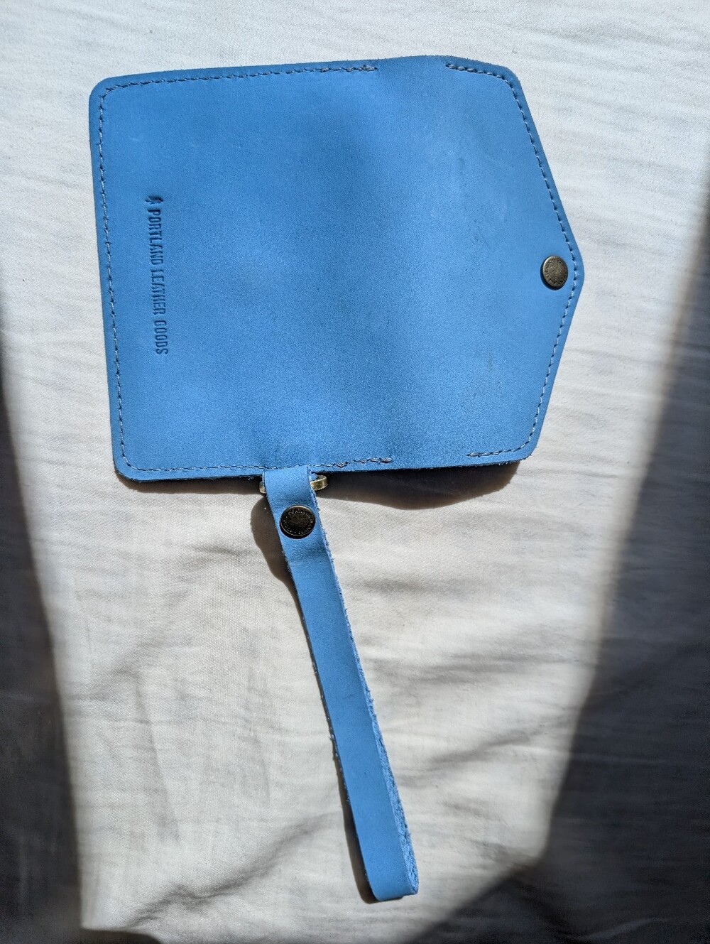 Portland Leather Goods Suede Passport Wristlet Sky Blue, Cute Preppy Travel - Picture 5 of 8